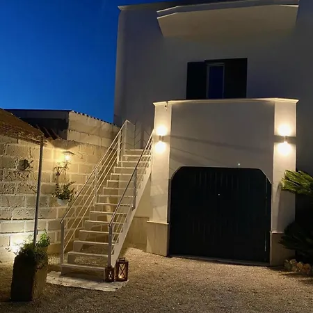 Dimora Lu Tata Apartamento *